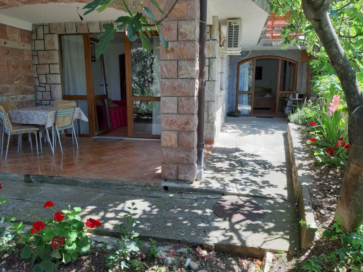 Zoro Apartments Sveti Stefan Esterno foto