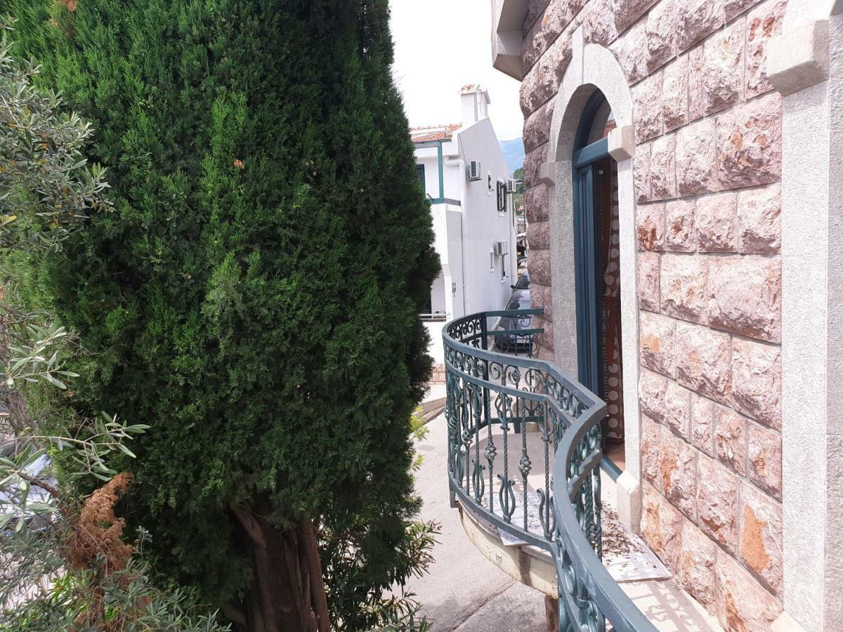 Zoro Apartments Sveti Stefan Esterno foto
